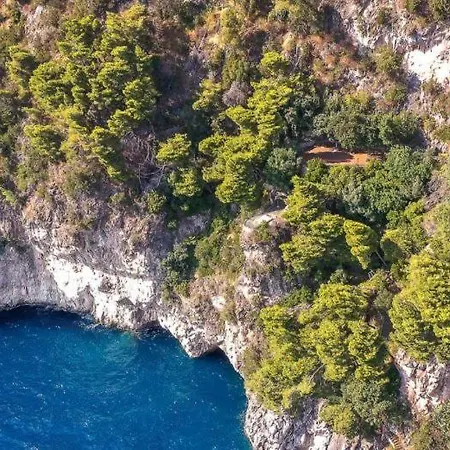 Di Cesare * Maiori